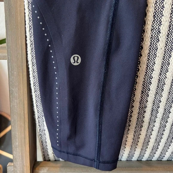 Lululemon women’s extra mile crop size 4 - Picture 5 of 8